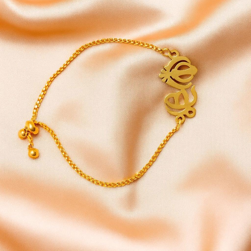 Ek Onkar Adjustable Bracelet – Elegant Gold-Toned Chain with Sacred Sikh Symbol