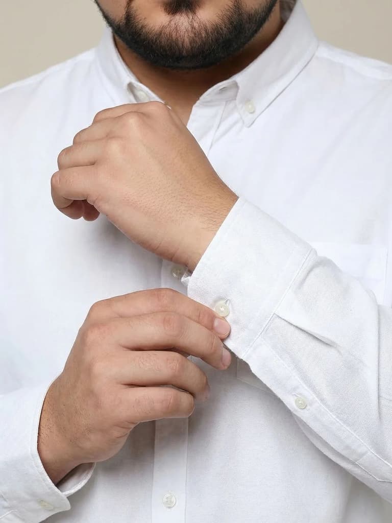Plus Men's White Cotton Full Sleeve Regular Fit Solid Oxford Shirt With Button-Down Collar — photo 5
