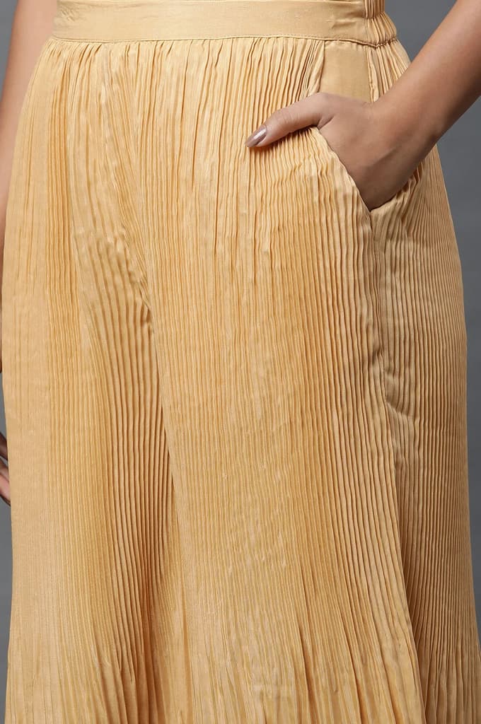 Gold Solid Flared Silk Palazzo With Pleats — photo 7