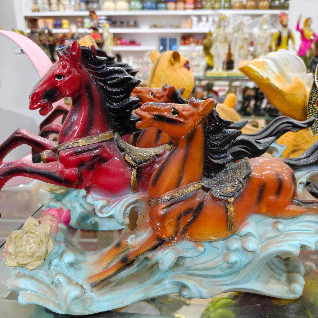 Horse Figurine | Decorative | Porcelain | Brown