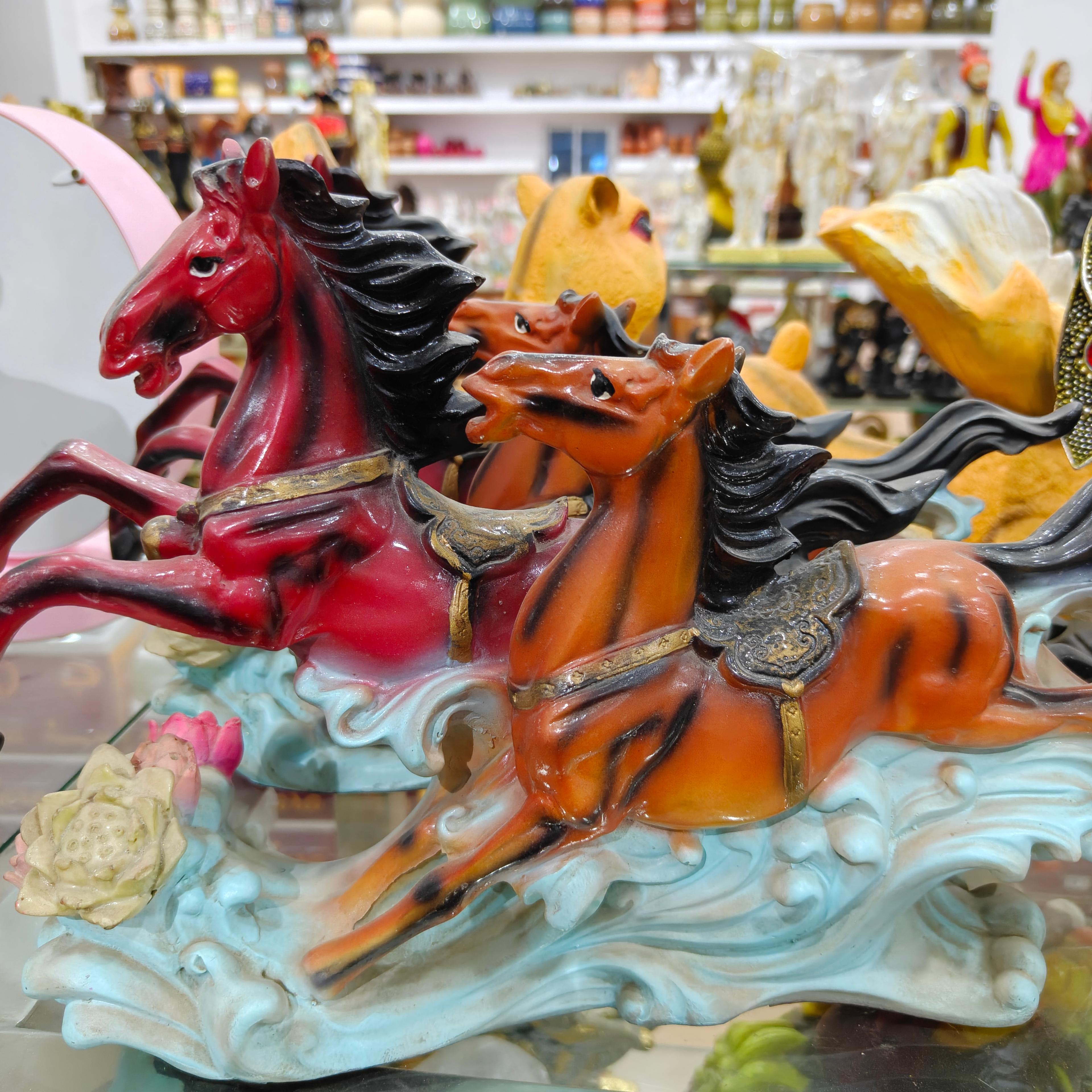 Horse Figurine | Decorative | Porcelain | Brown