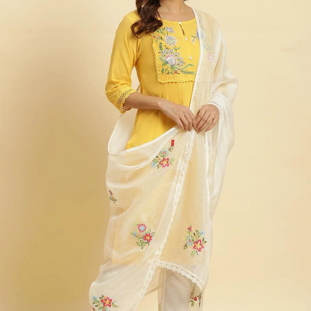 White Floral Embroidered Lace Trim Kota Dupatta