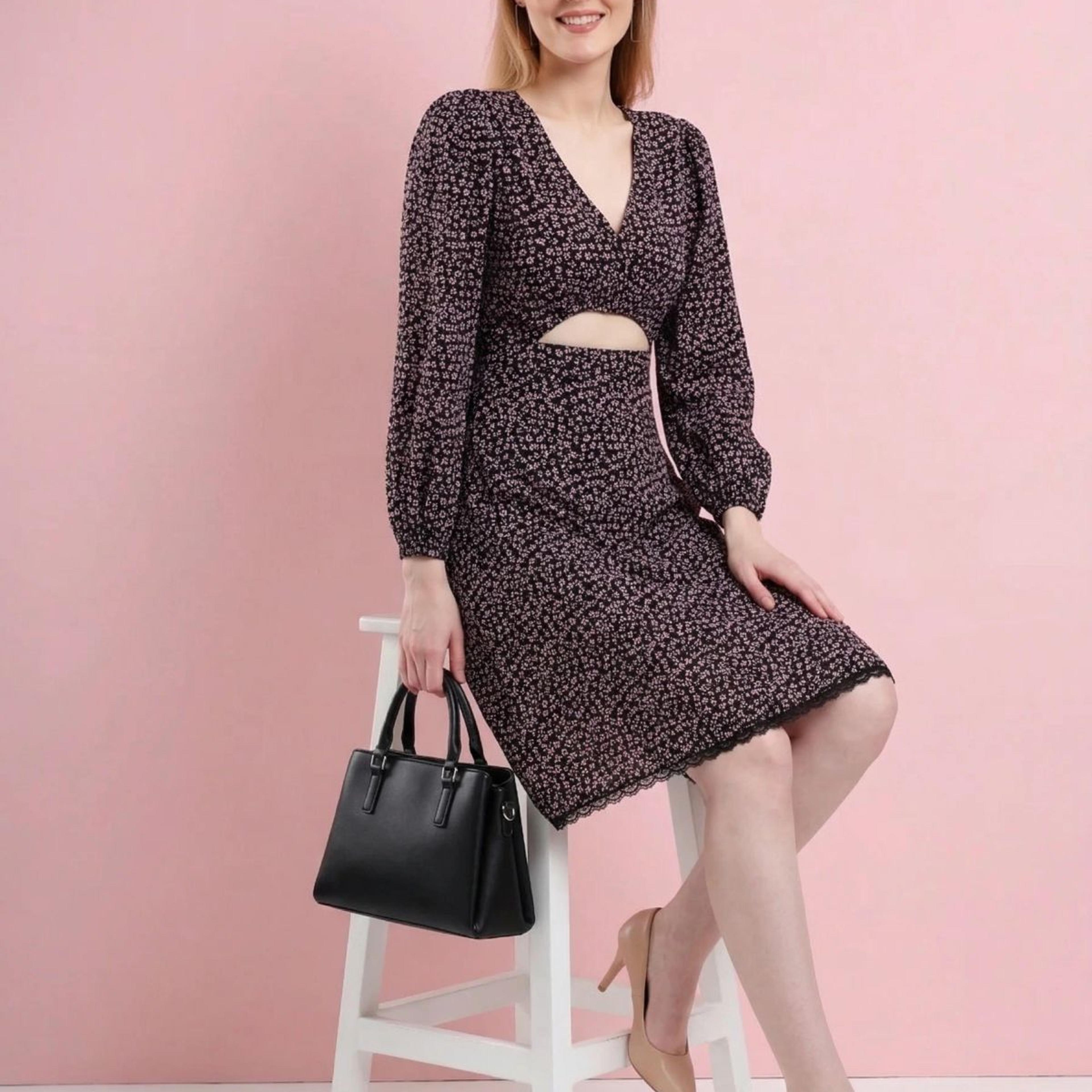 Cory Edge Santorini long sleeve V neck dress