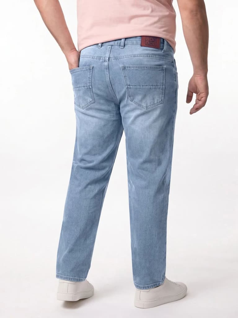 Plus Men's Ice Blue Relaxed Fit Washed Denim Jeans Non-Stretchable — photo 3
