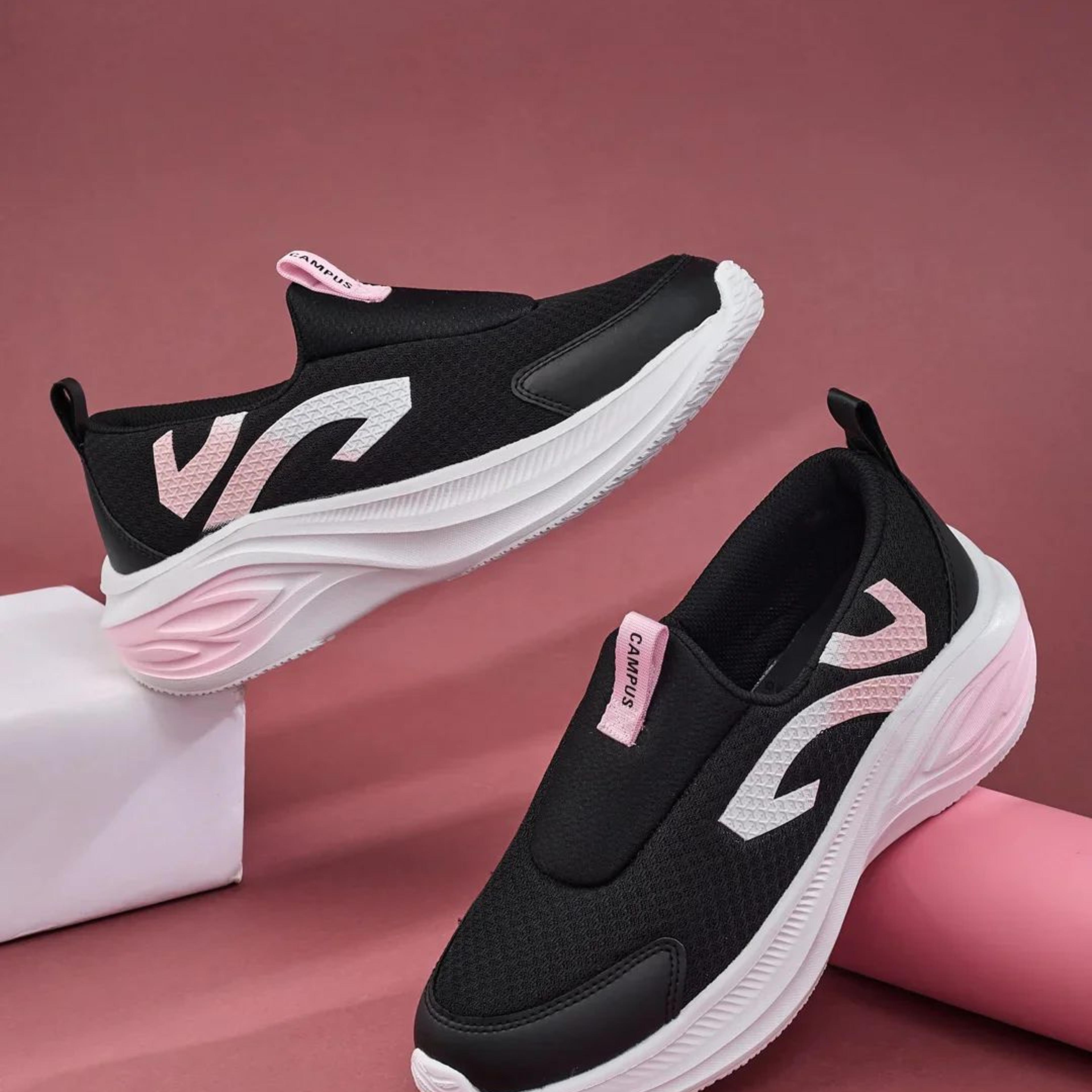 GISEL Black Women's Walking Shoes