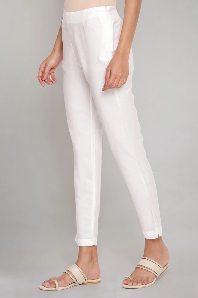 White Solid Plain Straight Cotton Slim Pant — photo 3