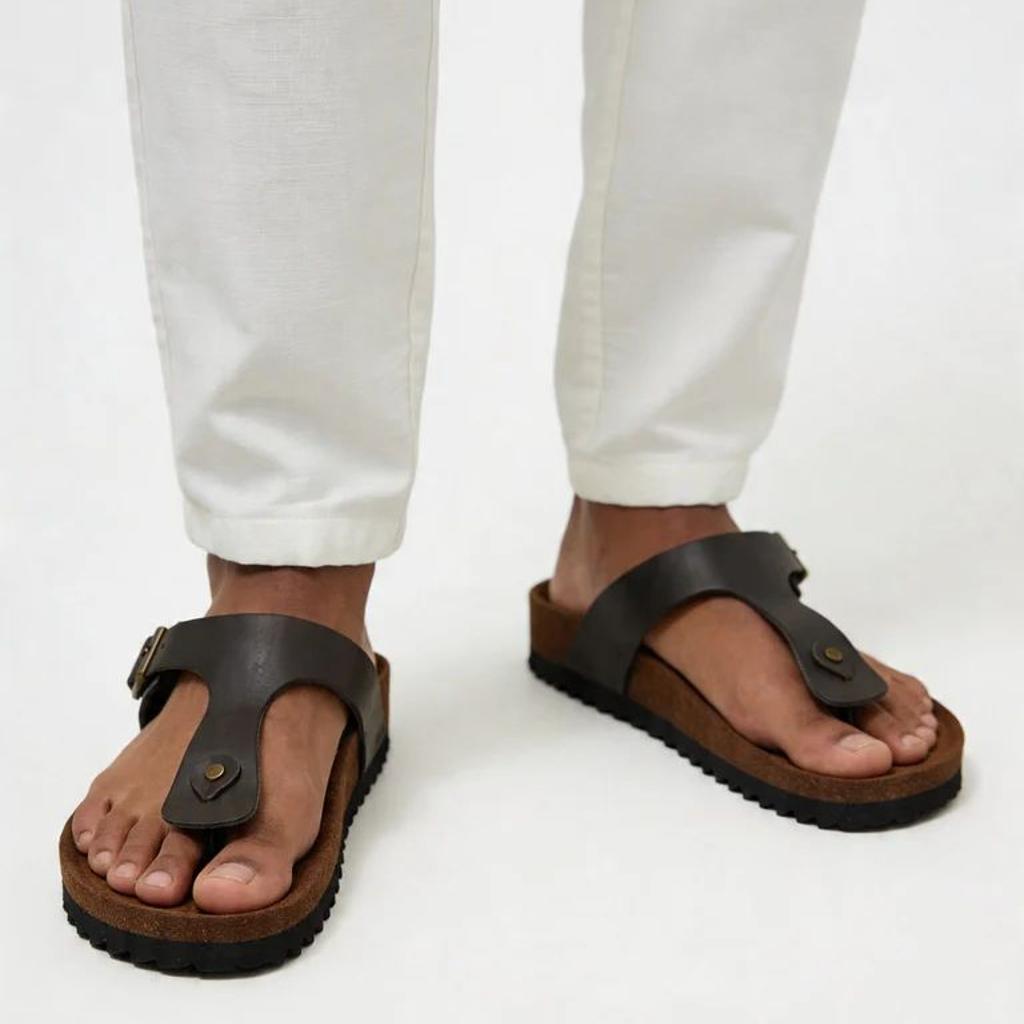 SOLEPLAY Olive Buckle-Detailed Thong Strap Sandals