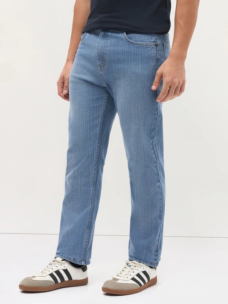 Men's Light Blue Straight Fit Washed Denim Jeans Stretchable — photo 3