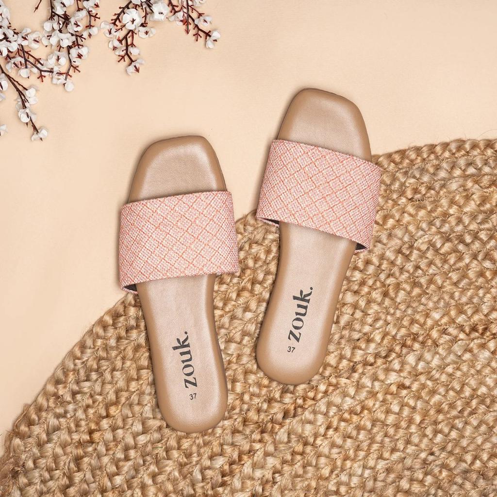 Howrah Lilies Casual Flats — 36