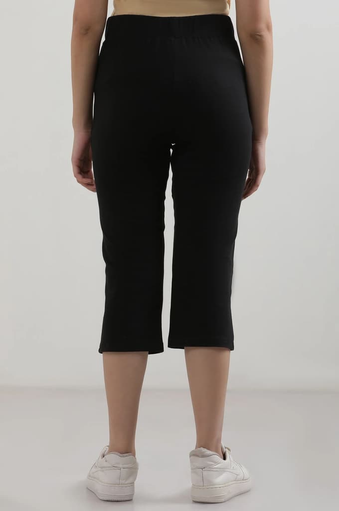 Black Solid Straight Fit Cotton Culottes With Slip On Closure — photo 4