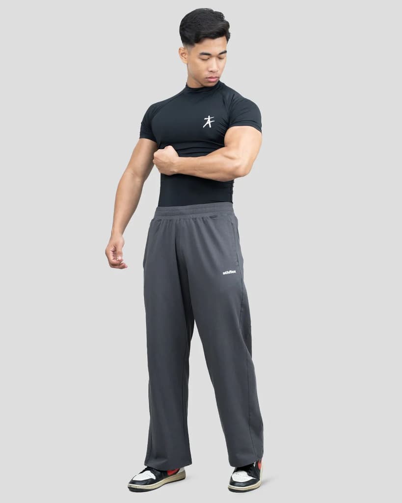 Stride Straight Pants — photo 9