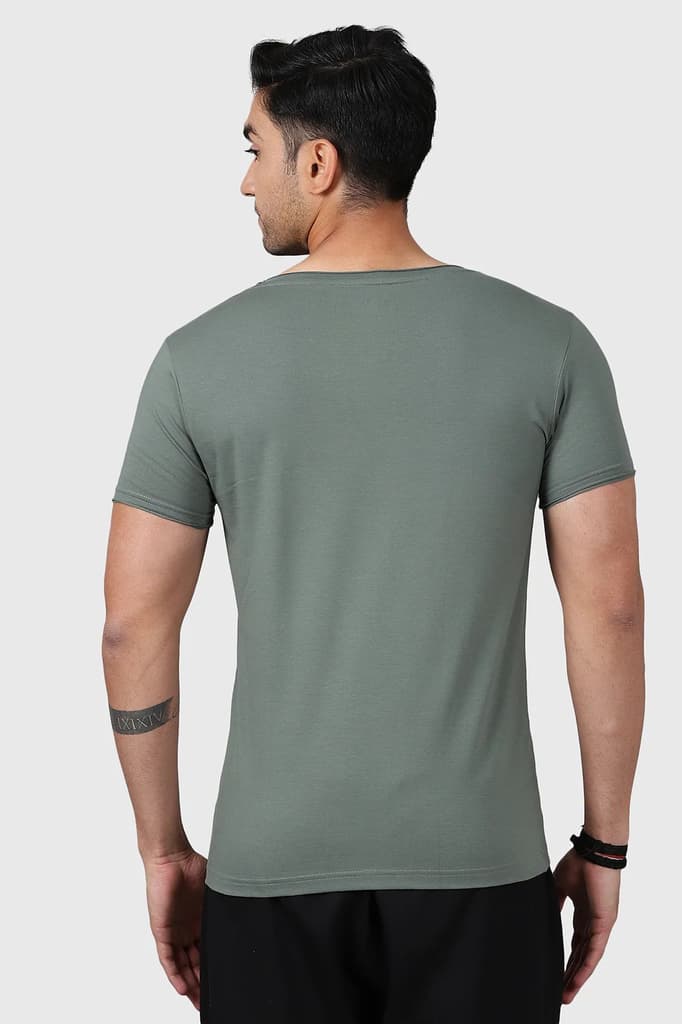 Legacy Scoop Neck T-shirt Sage Green — photo 5