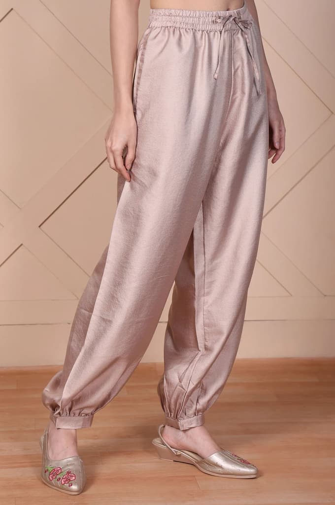 Mauve Solid Tapered Pant — photo 3