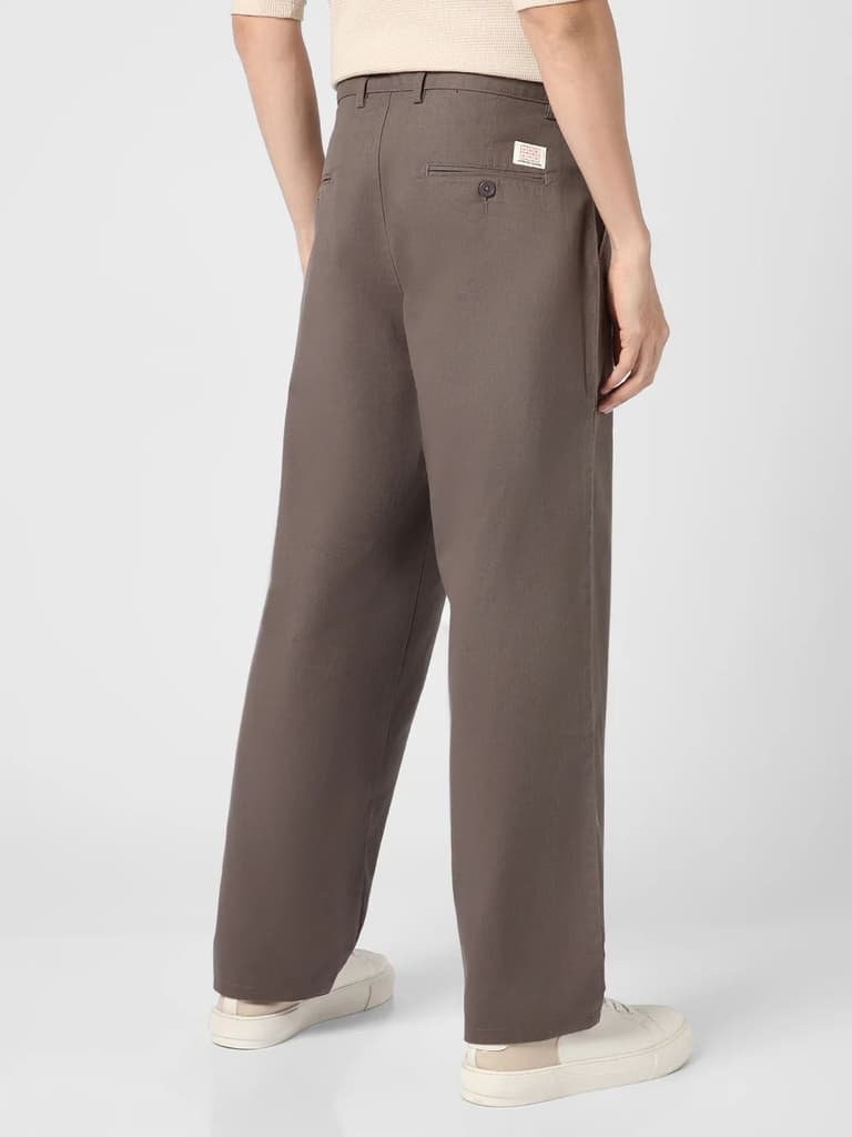 Men's Dark Grey Loose Baggy Fit Solid Chino Trousers Non-Stretchable — photo 3