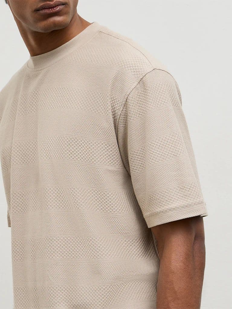 WES Lounge Light Beige Textured Relaxed-Fit Cotton T-Shirt — photo 3
