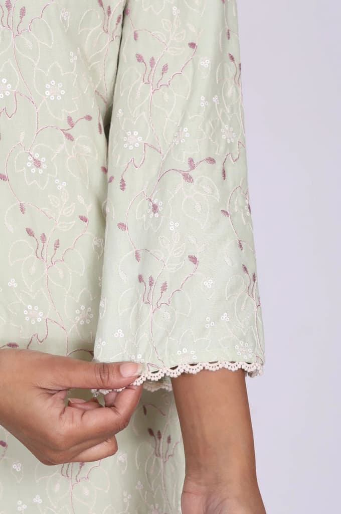 Green Chikankari Pure Cotton Straight Kurta — photo 6