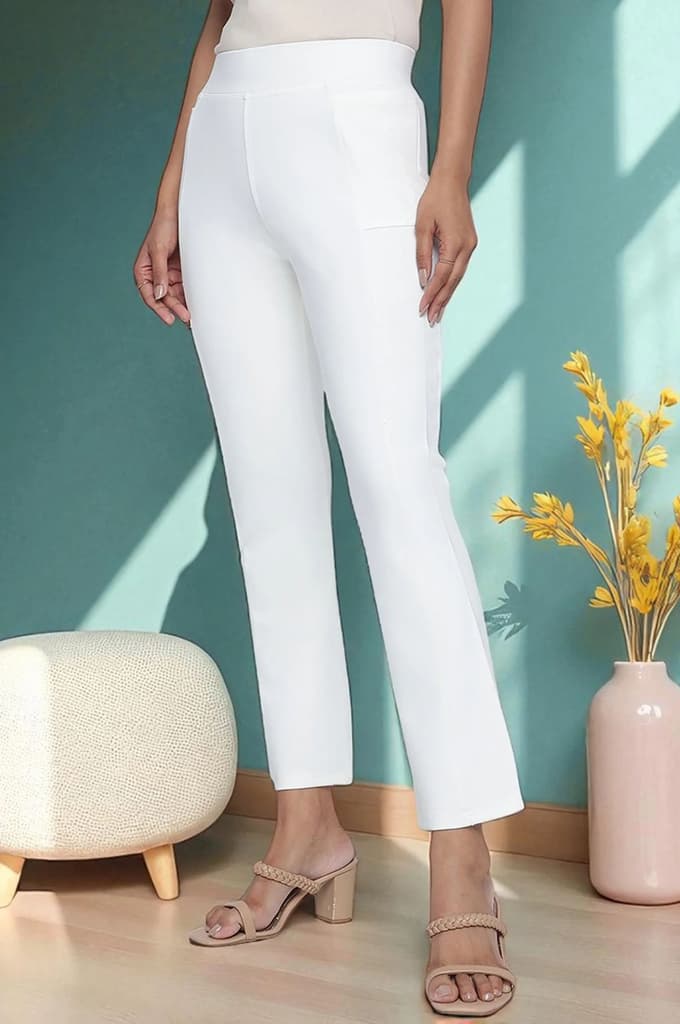 Off White Solid Mid Rise Tights in Ankle Length — photo 5