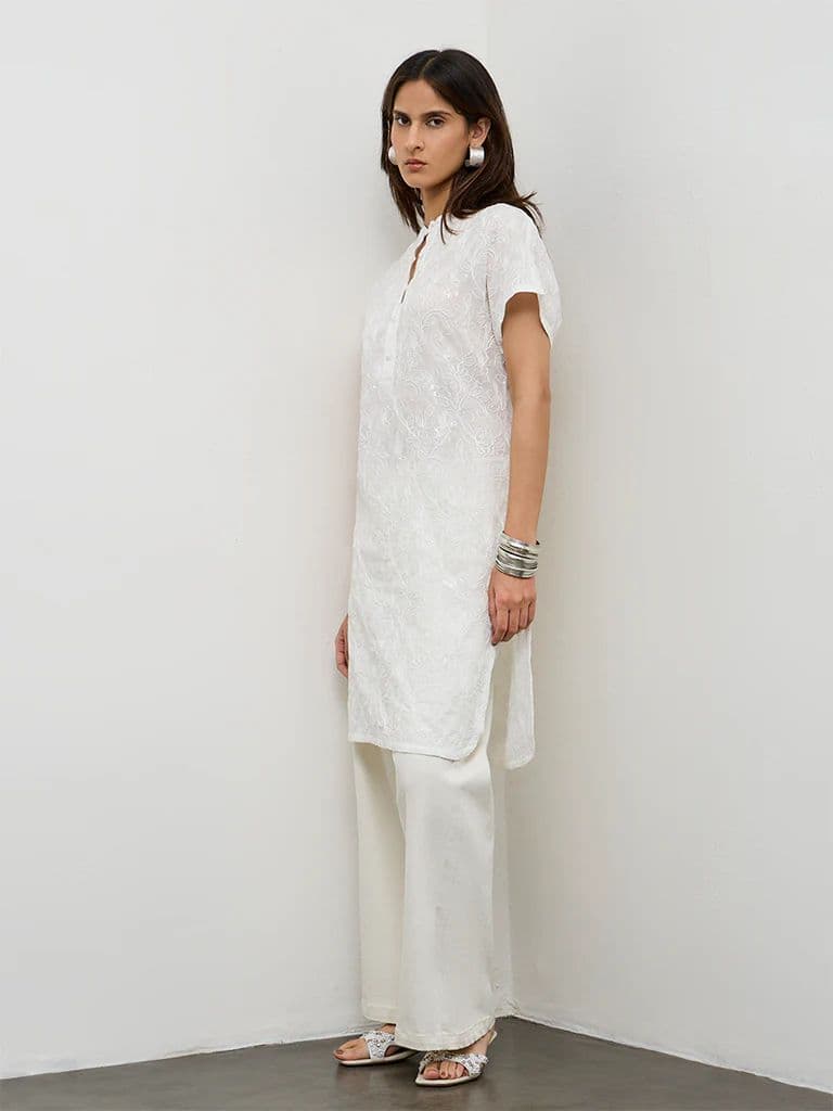 Zuba White Floral Embroidered Cotton-Blend A-Line Kurta — photo 2