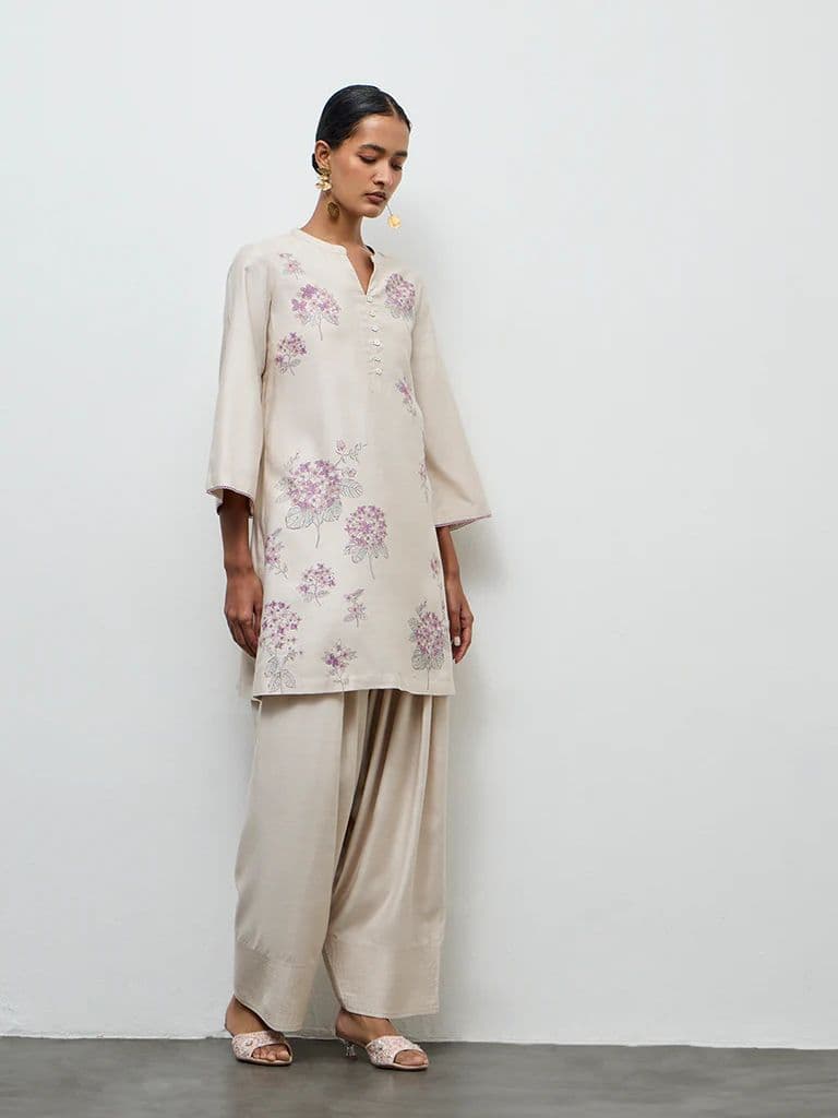 Zuba Beige Floral Pattern Straight Kurta — photo 2