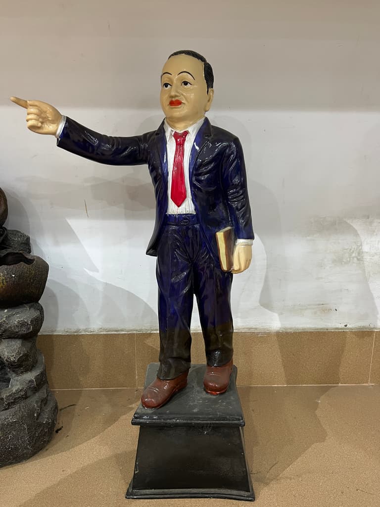 Mannequin in Suit | Statue | Plastic | Blue