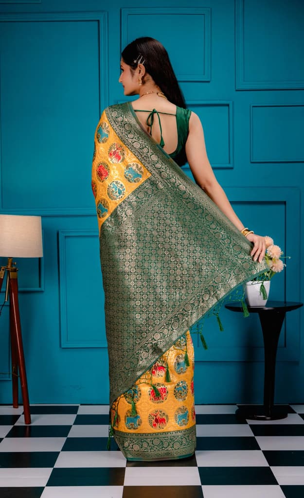 Mimosa Women's Woven Design Patola Style Art Silk Saree With Blouse Piece : SA00001656GDFREE — photo 6