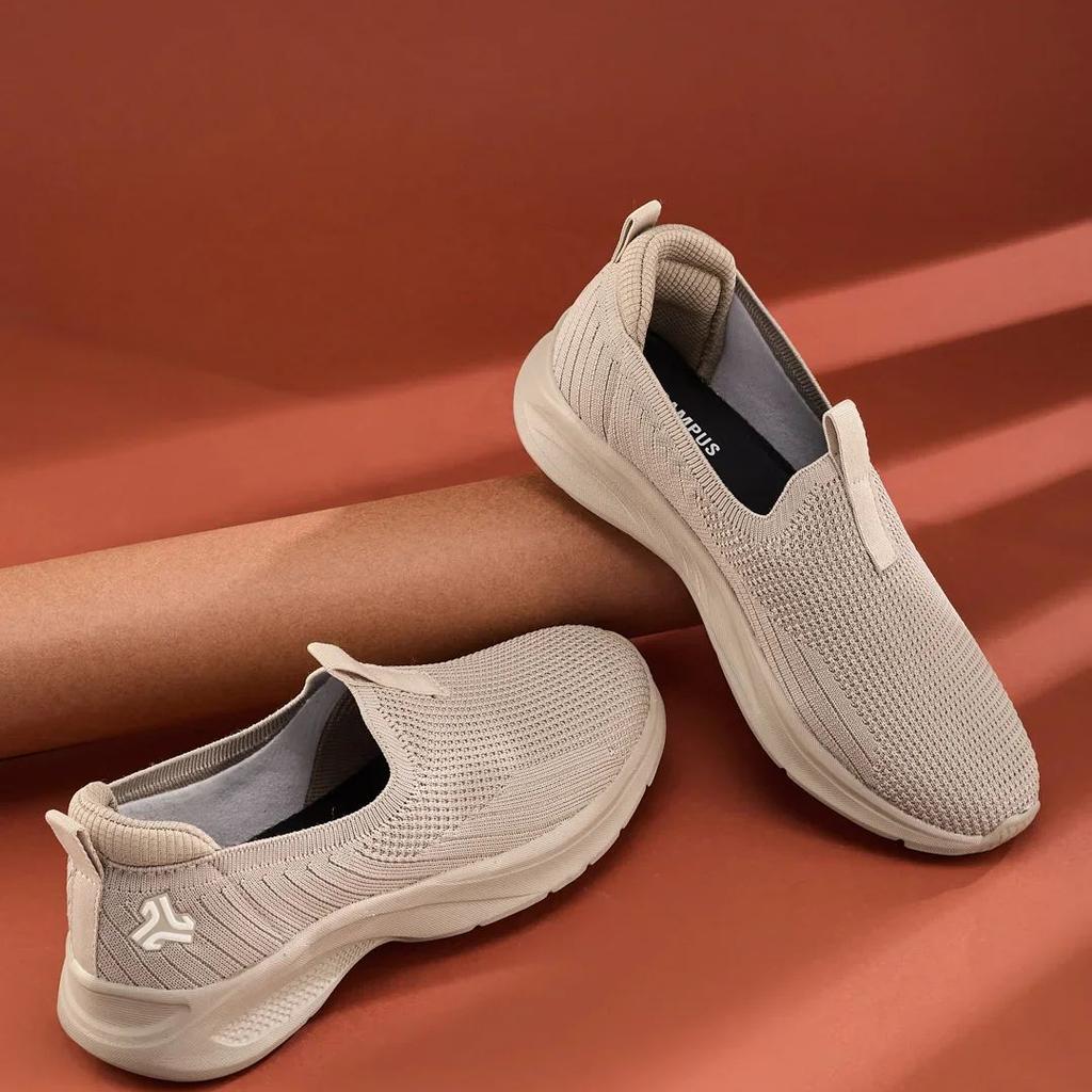 PLUZZ Beige Women's Walking Shoes