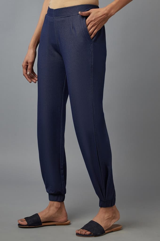 Navy Blue Solid Tapered Cotton Pants With Pleated Detail — photo 3