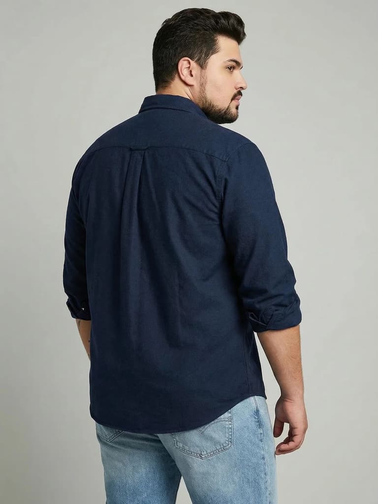Plus Men's Navy Cotton Full Sleeve Regular Fit Solid Oxford Shirt With Button-Down Collar — photo 3
