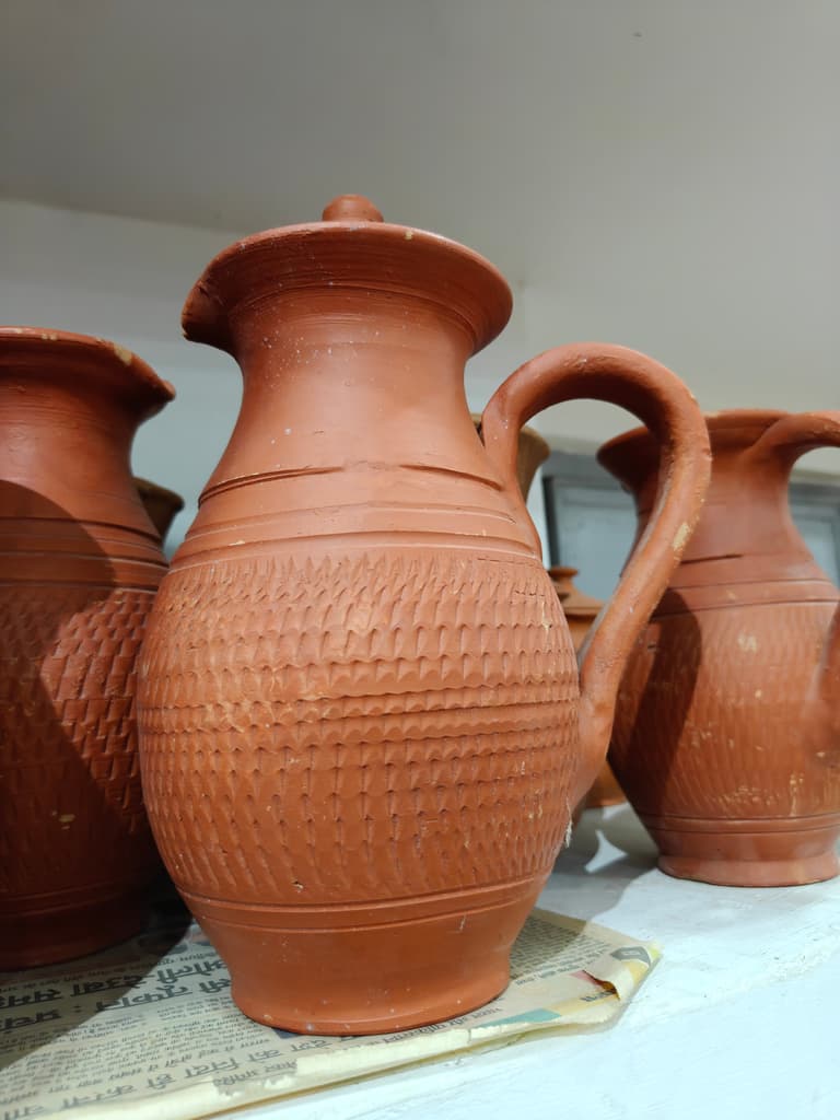 Red Vase with Handle | Ceramic | Decorative | Red