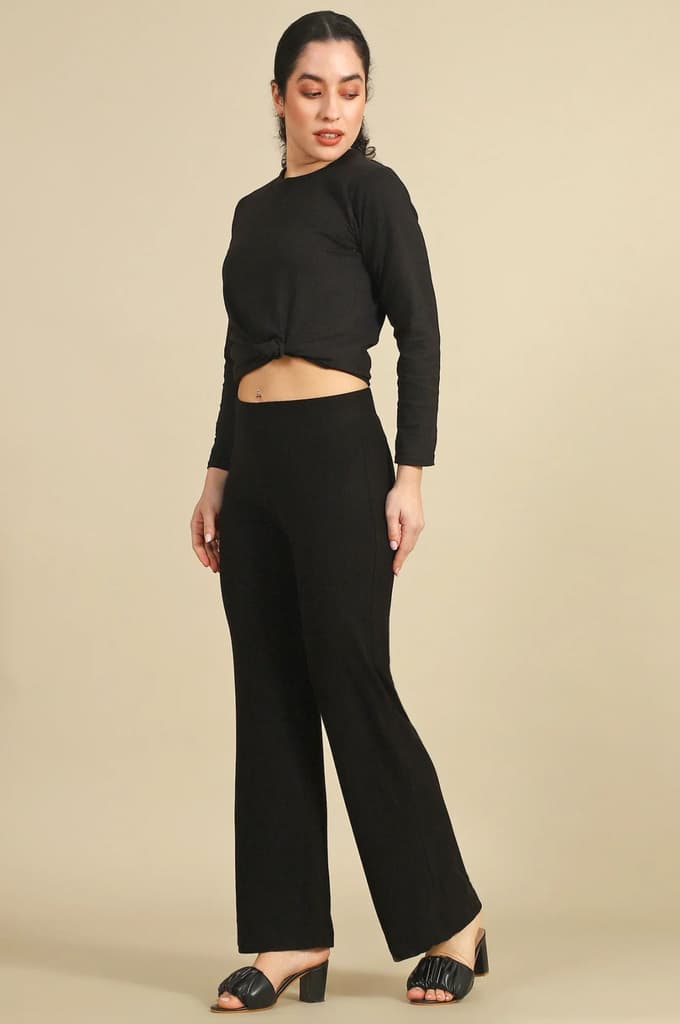 Black Solid Straight Fit Pants With Slip On Closure