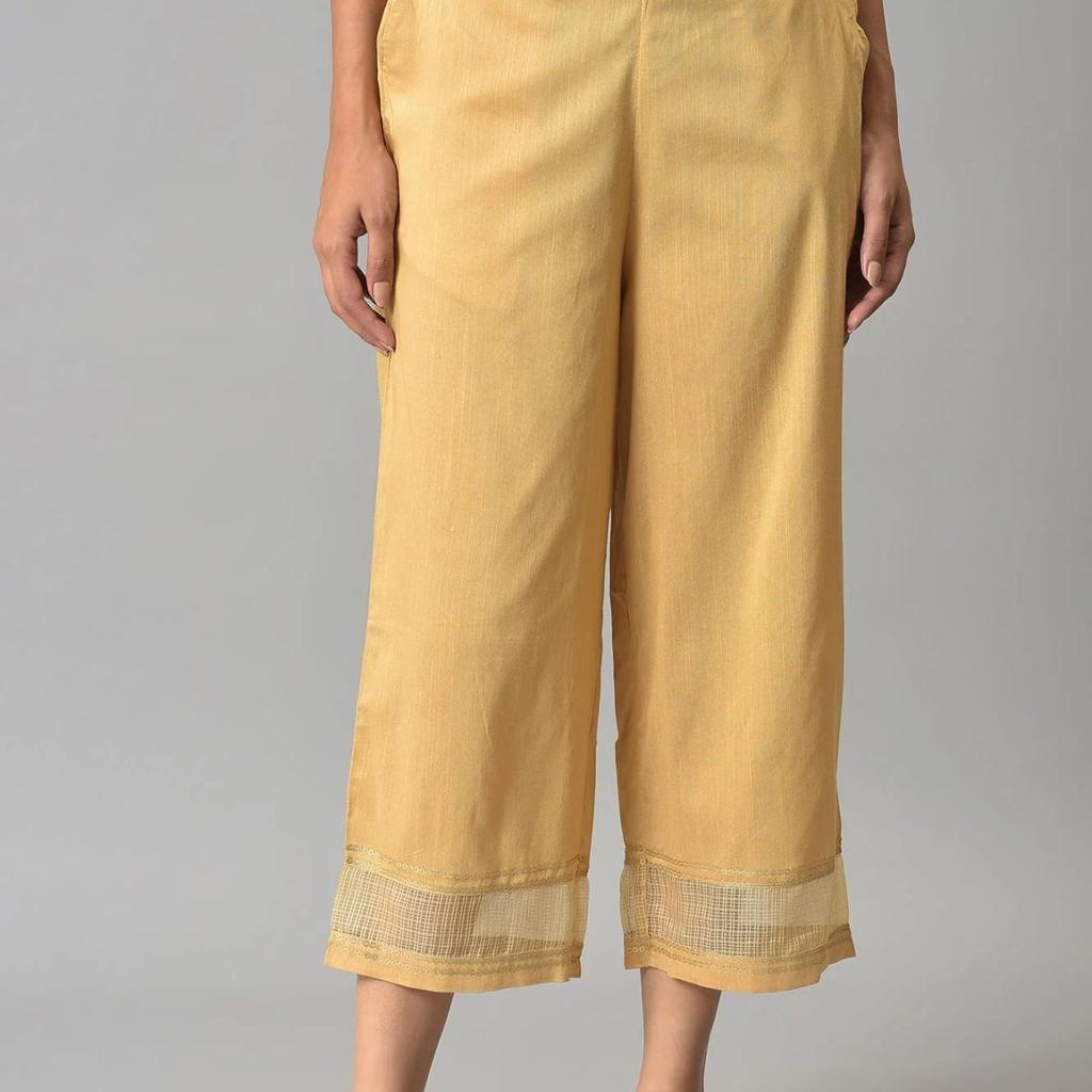 Gold Solid Straight Fit Culottes With Elasticated Waistband