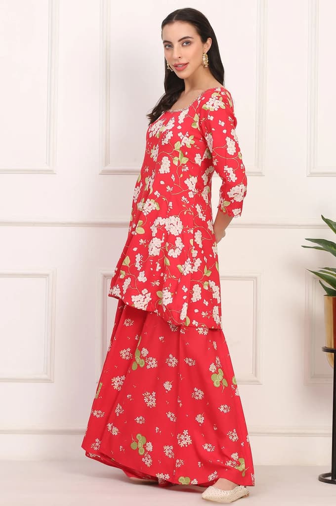 Red Floral Printed Embellished Modal Flared Short Kurta, Flared Pant and Dupatta Set — photo 4