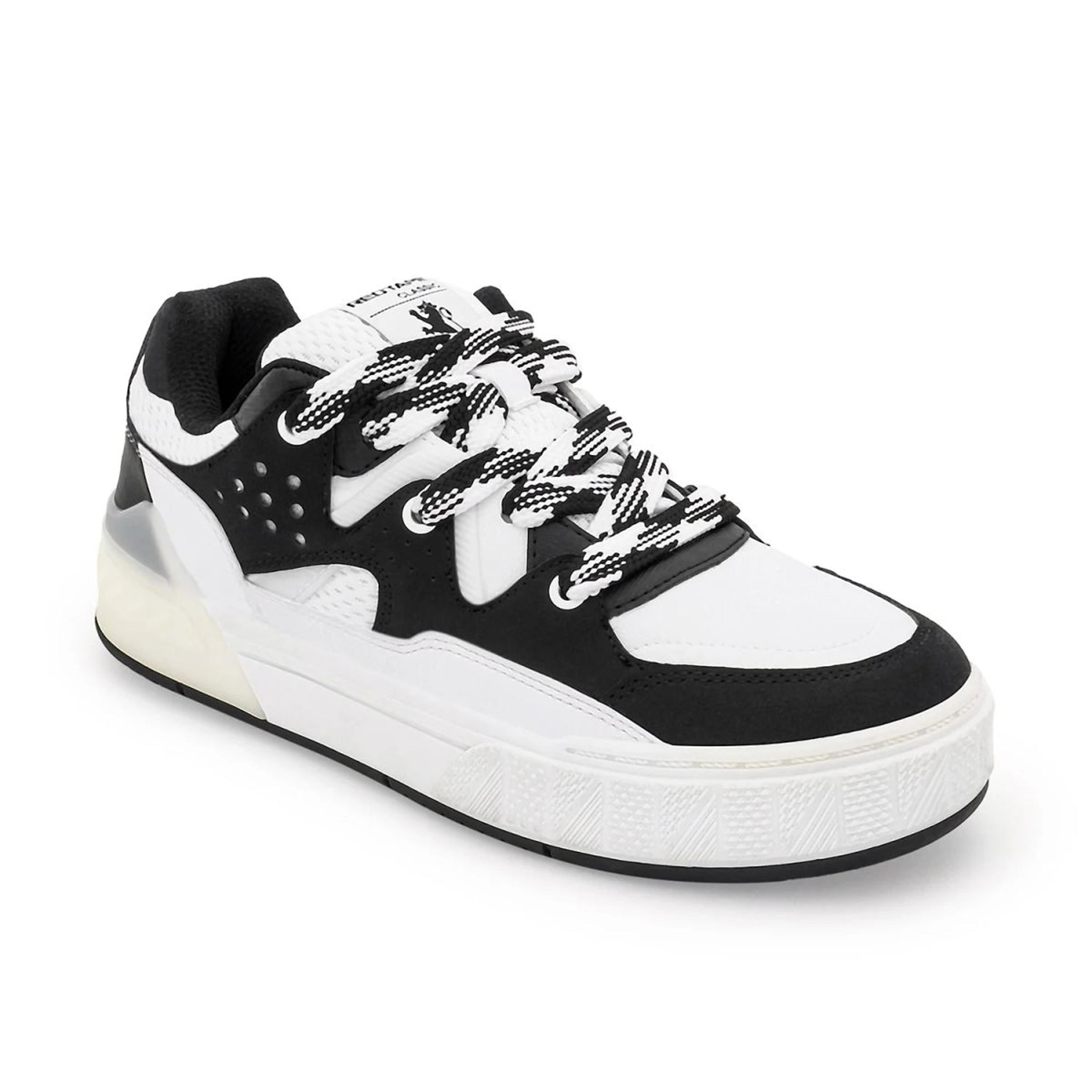 Casual Shoes for Men in Black | Lifestyle Shoes