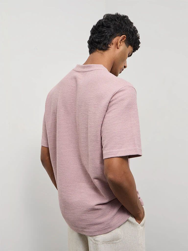 ETA Dusty Pink Textured Relaxed-Fit Cotton-Blend T-Shirt — photo 4