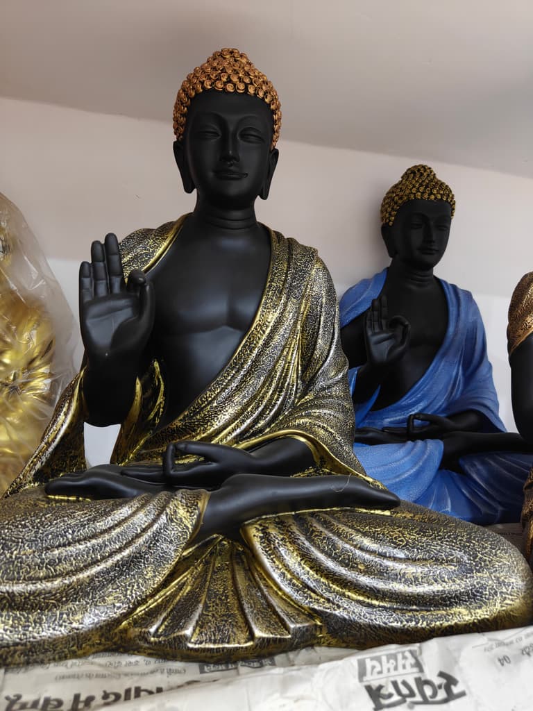 Black Buddha Statue | Decorative | Gold | Meditation