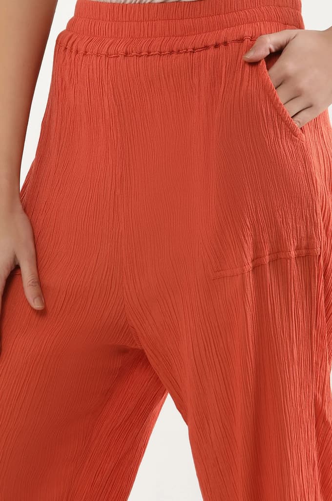 Rust Solid Wide Leg Rayon Culottes With Elasticated Waist — photo 7