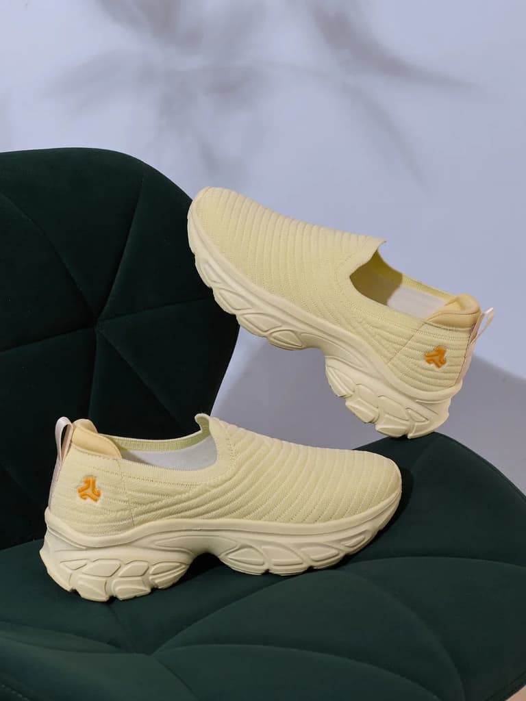 SPERO Yellow Women's Walking Shoes
