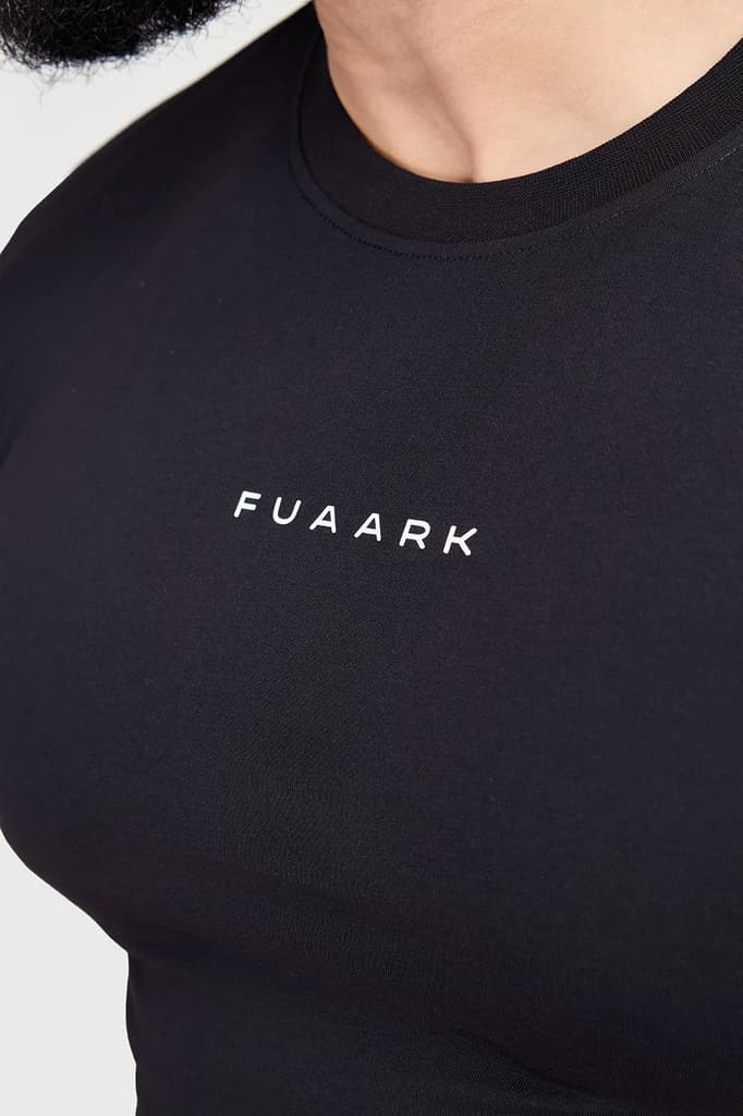 Legacy Crew Neck T-shirt Black — photo 3