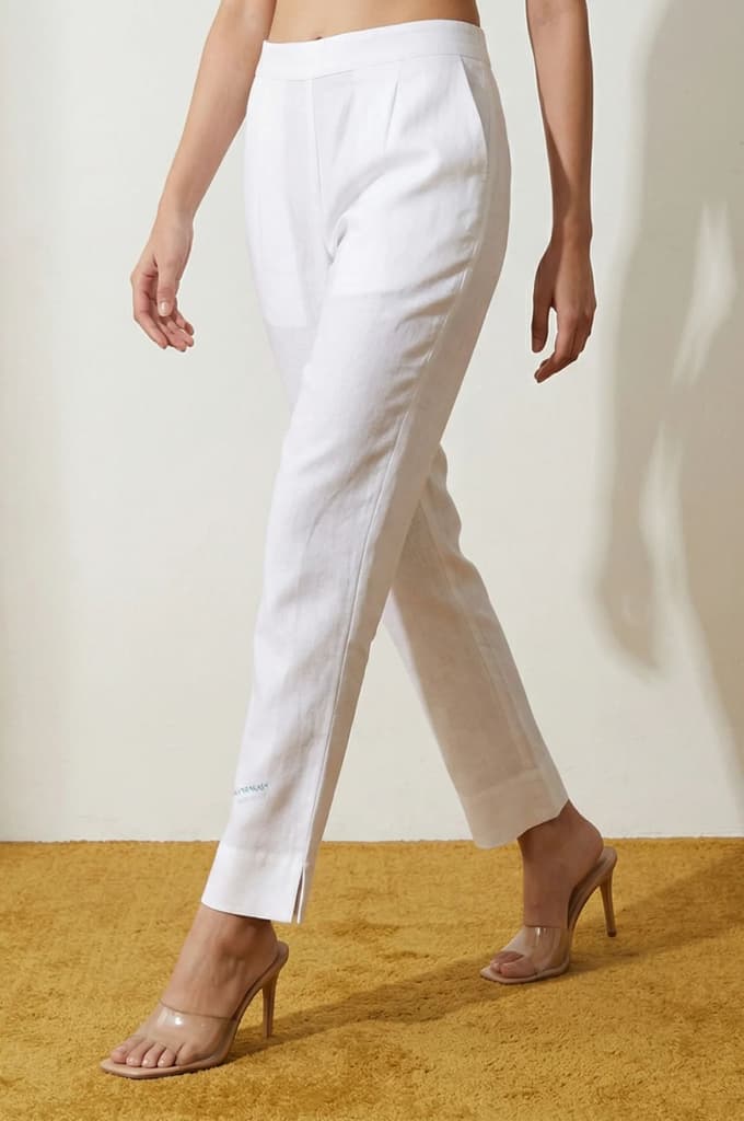 White Solid Cotton Flax Straight Fit Ankle Length Trousers