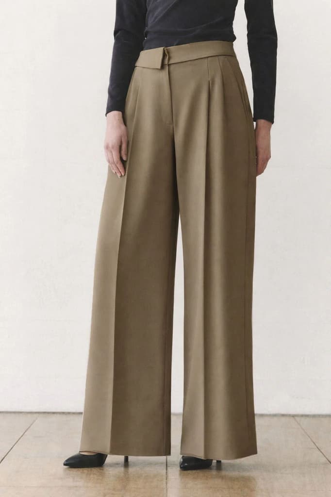 Clean Collar Waist Pleated Trousers — photo 8