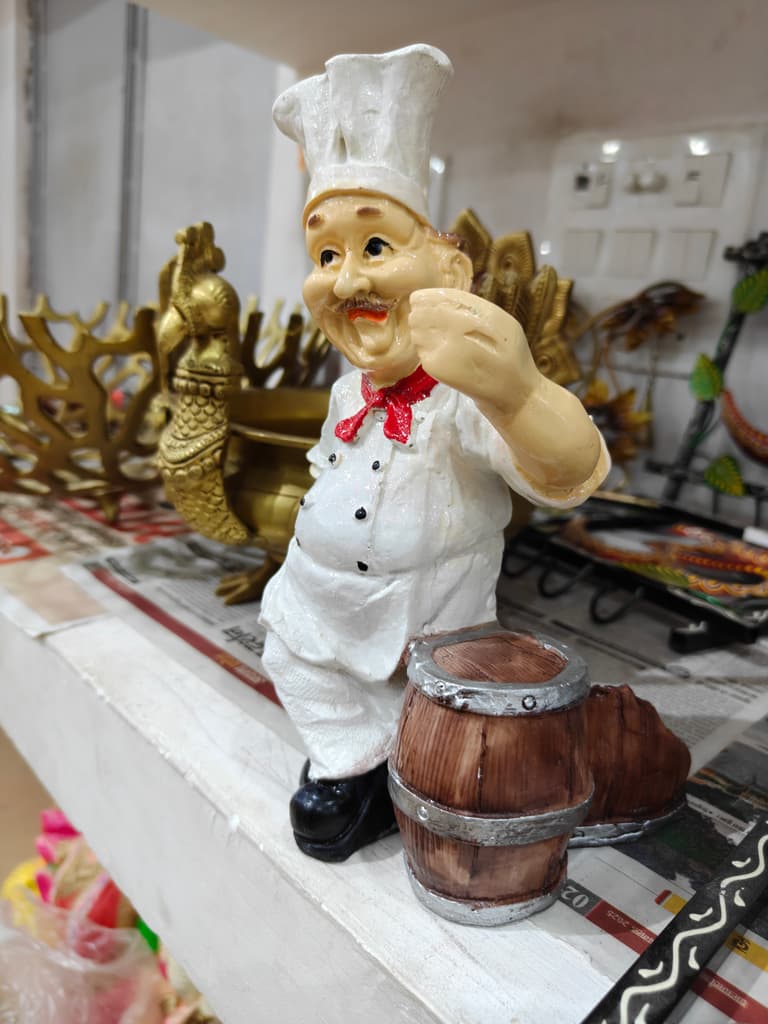 Chef Cooking Figure | Kitchen Decoration | Ceramic | White