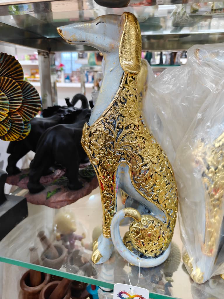 Gold Statue of a Dog | Decorative | Sculpture | Gold