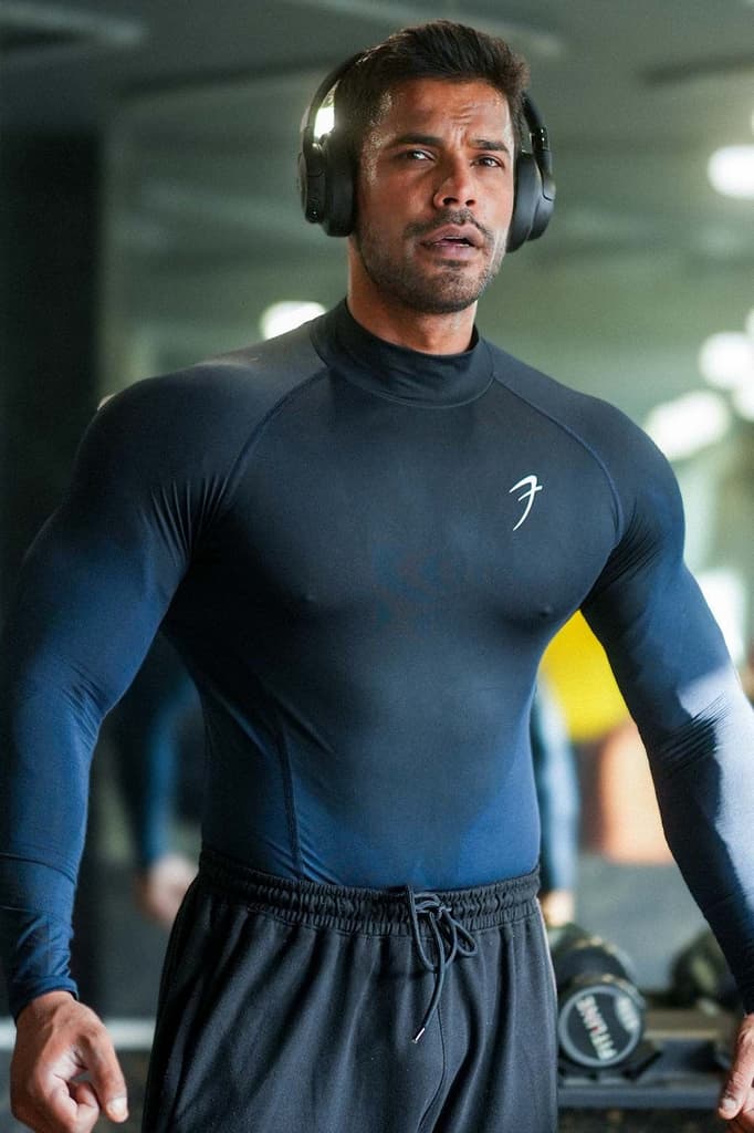 High Neck Compression Full Sleeves T-shirt Navy — S