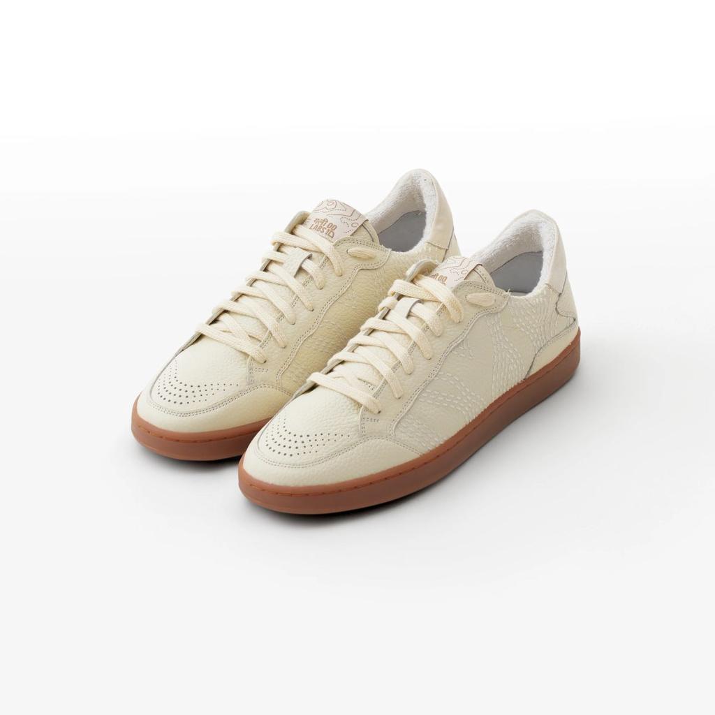 Gully Number 001 - DVAITA Calico White — photo 2