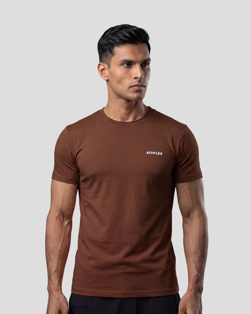 Muscle Fit T-Shirt — M