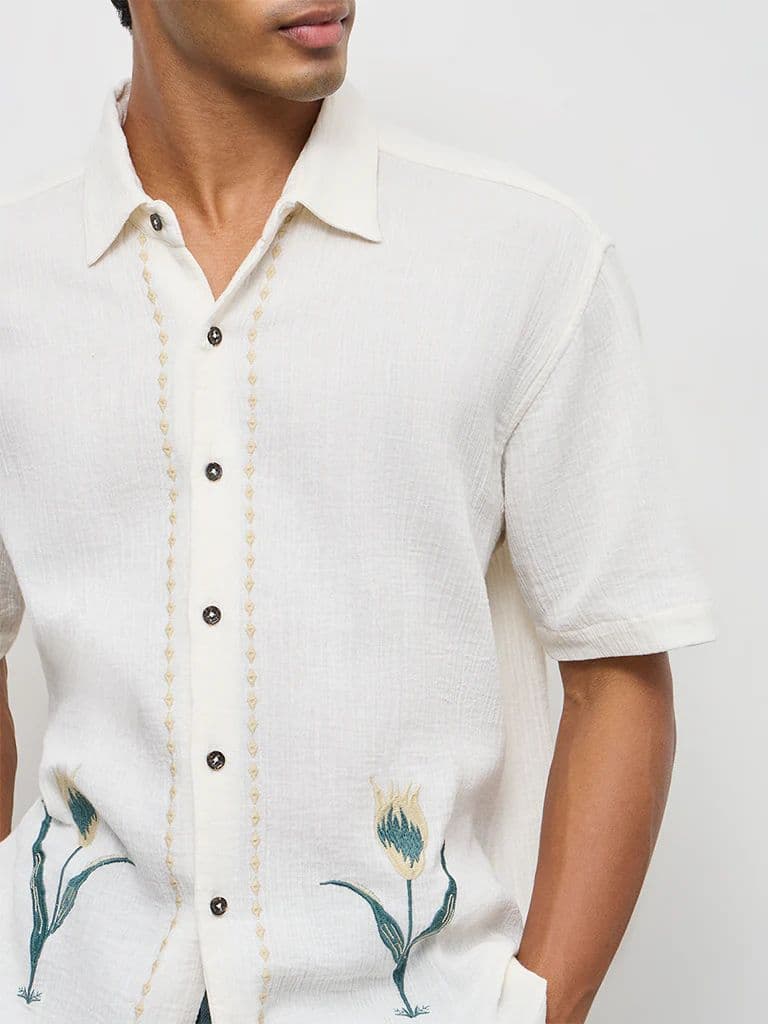 ETA Off-White Floral Embroidered Relaxed-Fit Cotton Shirt — photo 3