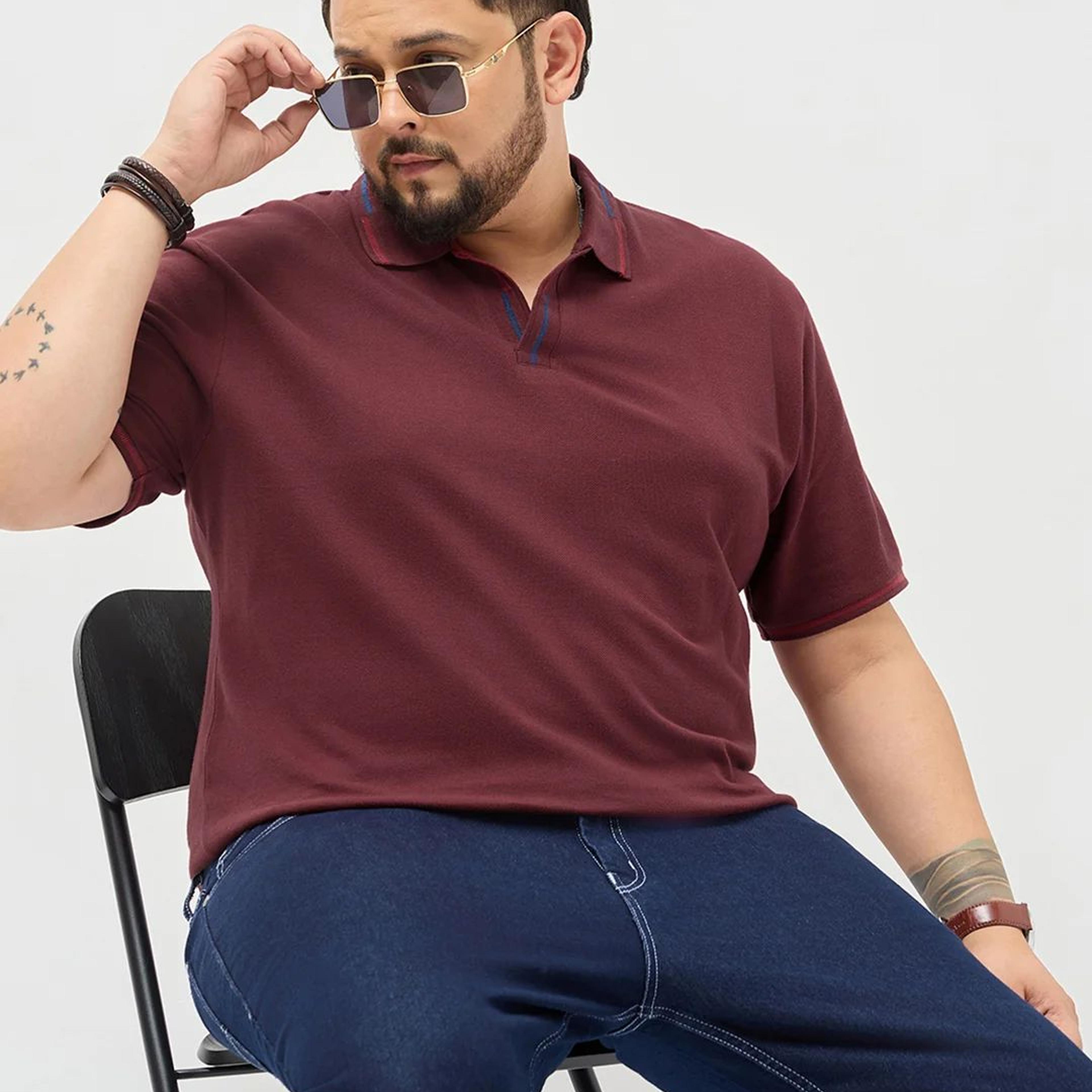 Plus Men's Maroon Solid Regular Fit Half Sleeve Cotton Polo T-Shirt