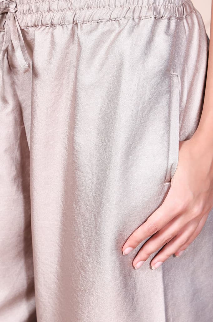 Silver Solid Relaxed-Leg Pants — photo 7