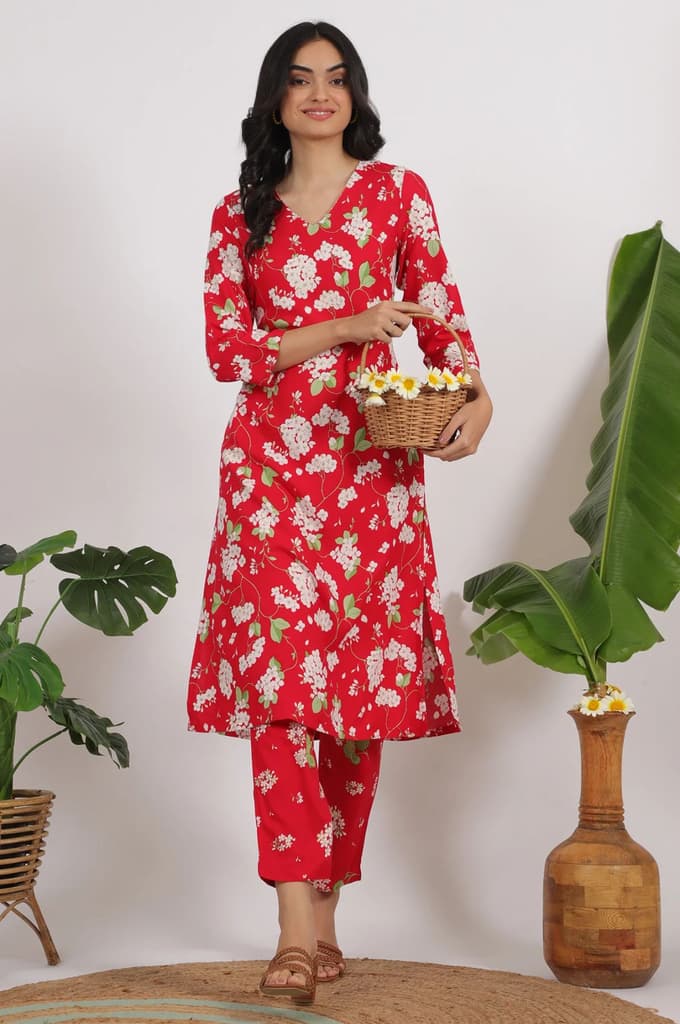 Red Floral Printed Beaded Rayon Straight Kurta and Pants Co-ord Set — photo 2
