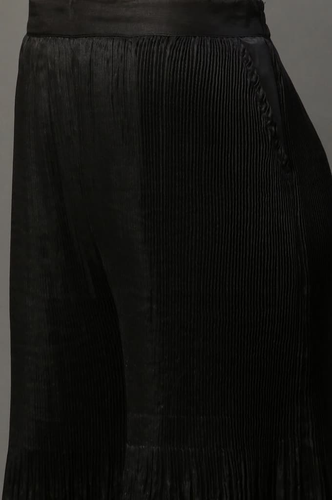 Black Solid Flared Woven Sharara With Pleats — photo 6